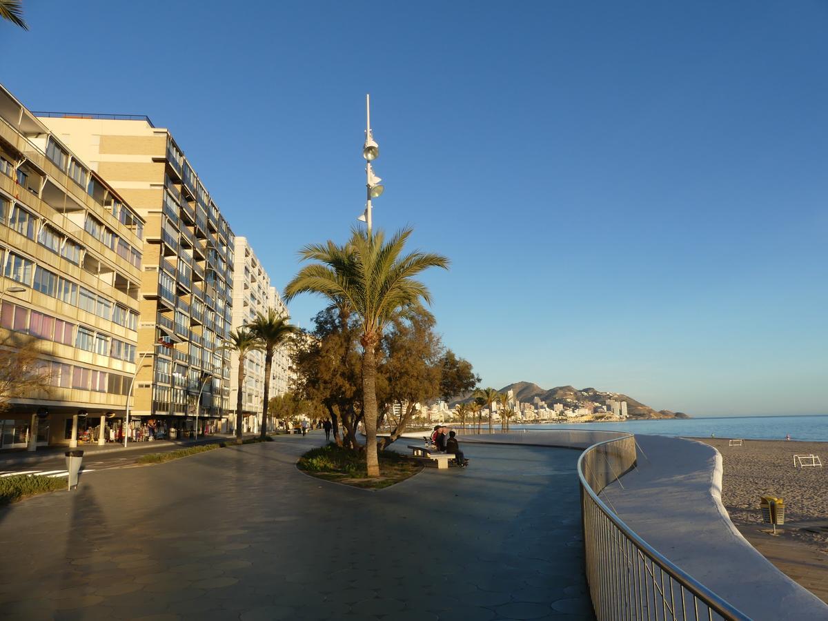 Apartamento 1º Linea Playa Apartment Benidorm Luaran gambar